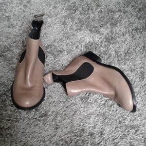 Tan Boots SHOEMINT size Us 7 Eur 37.5 Uk 4.5